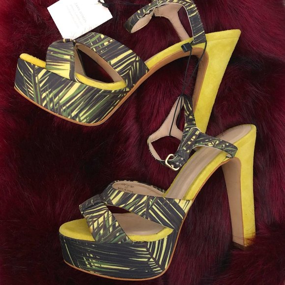 ⭐️HOST PICK⭐️  ZARA Exotic Palmtree Leaf Platform Sandals - Picture 3 of 8